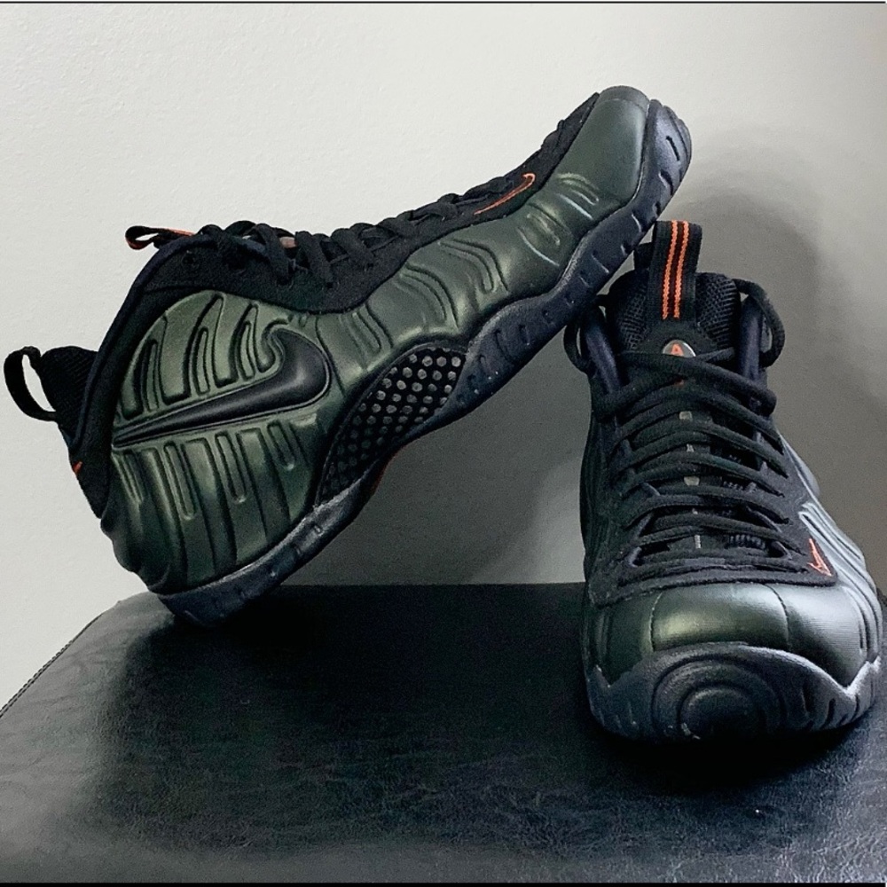 Nike Air Foamposite Pro - Mens Basketball Sneaker